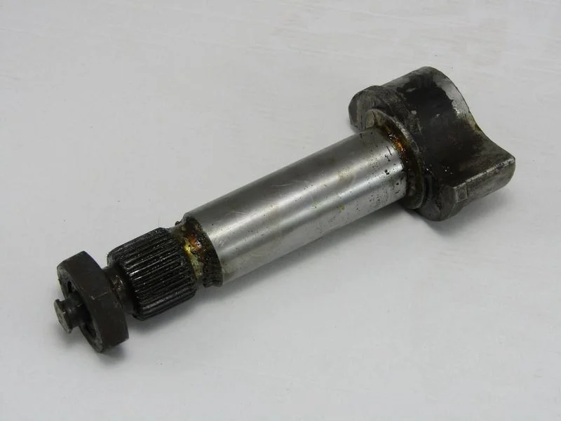 Klíč pravý repas TATRA 45013
