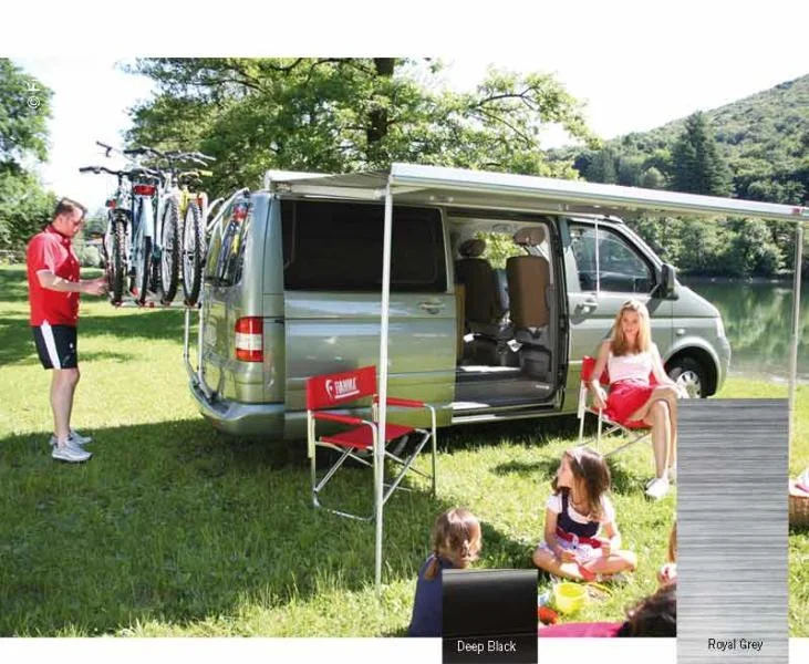 Markýza nástěnná kazetová Fiamma F45S 2,6 m pro VW T5/T6 California (pouzdro Sytě černá, plátno Královská šedá, výsuv 2,0 m) 306120