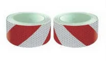 Páska reflexní samolepící červeno bílé levé šrafování, šířka 5 cm, balení 45,7 m, reflexní třída 2 704373 Páska reflexní samolepící červeno bílé levé šrafování, šířka 5 cm, balení 45,7 m, reflexní třída 2 704373