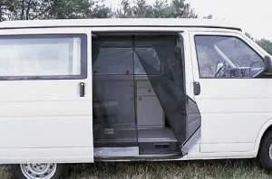 Moskytiéra do bočních posuvných dveří pro Volkswagen T4 (1990–2003) – černá 304554