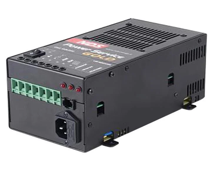 Nabíjecí centrum NDS Power Service Gold 30 A (booster, solární regulátor, síťová nabíječka) 303279