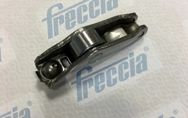 Vahadlo, řízení motoru FRECCIA RA06-968