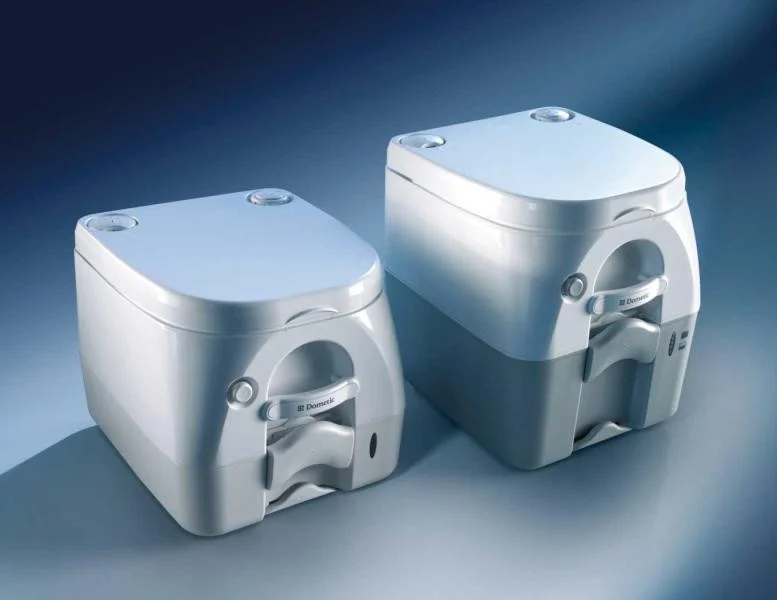 Přenosná chemická toaleta Dometic 972 grau (333 × 387 × 317 mm) 309458