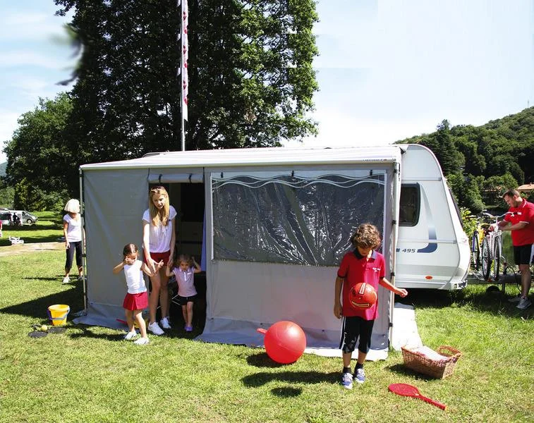 Přední panel Fiamma Blocker / Sun View Light 130 s oknem pro markýzy Caravanstore / Caravanstore XL (130 cm, polyester) 306272