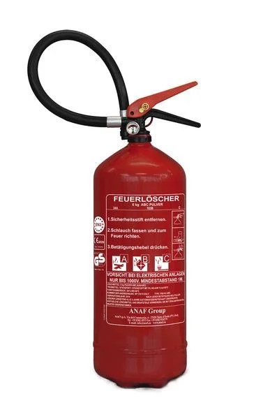 Přístroj hasicí práškový ABC 6 kg s manometrem hadicí a nástěnným držákem certifikace DIN-EN3 pro karavany a kempy 302342
