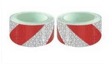 Páska reflexní samolepící červeno bílé pravé šrafování, šířka 5 cm, balení 45,7 m, reflexní třída 3 708332