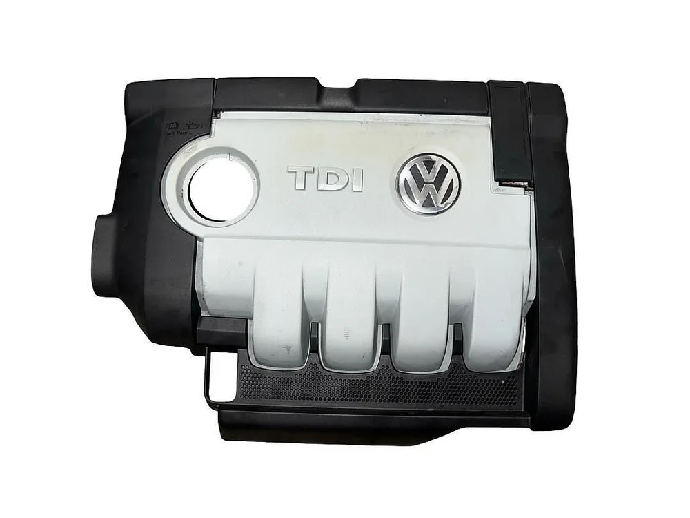 VW Passat B6 kombi r.v. 2008 horní kryt motoru BMP 03G103907 S5VX3T76275