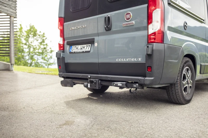 Otočné tažné zařízení Thule VeloSwing (černé, pro Ducato/Boxer/Jumper/Movano) 314105